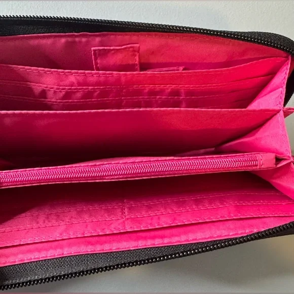 Lily Bloom Butterfly Meadow wallet with detachable mirror - Picture 4 of 6